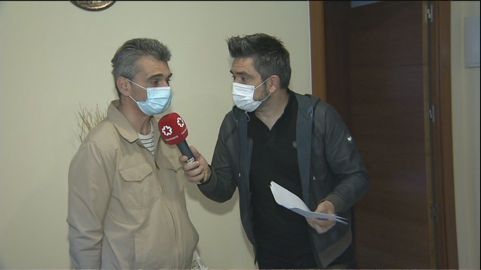 Gana la batalla judicial a una constructora que le vendió en Carabanchel un piso hecho en el cuarto de basuras
