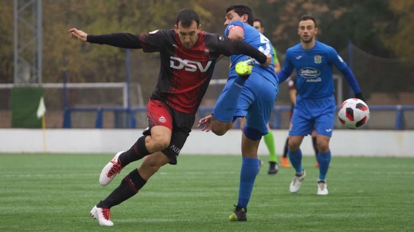 Fuenlabrada-Unión Adarve, liderato y permanencia en La Otra