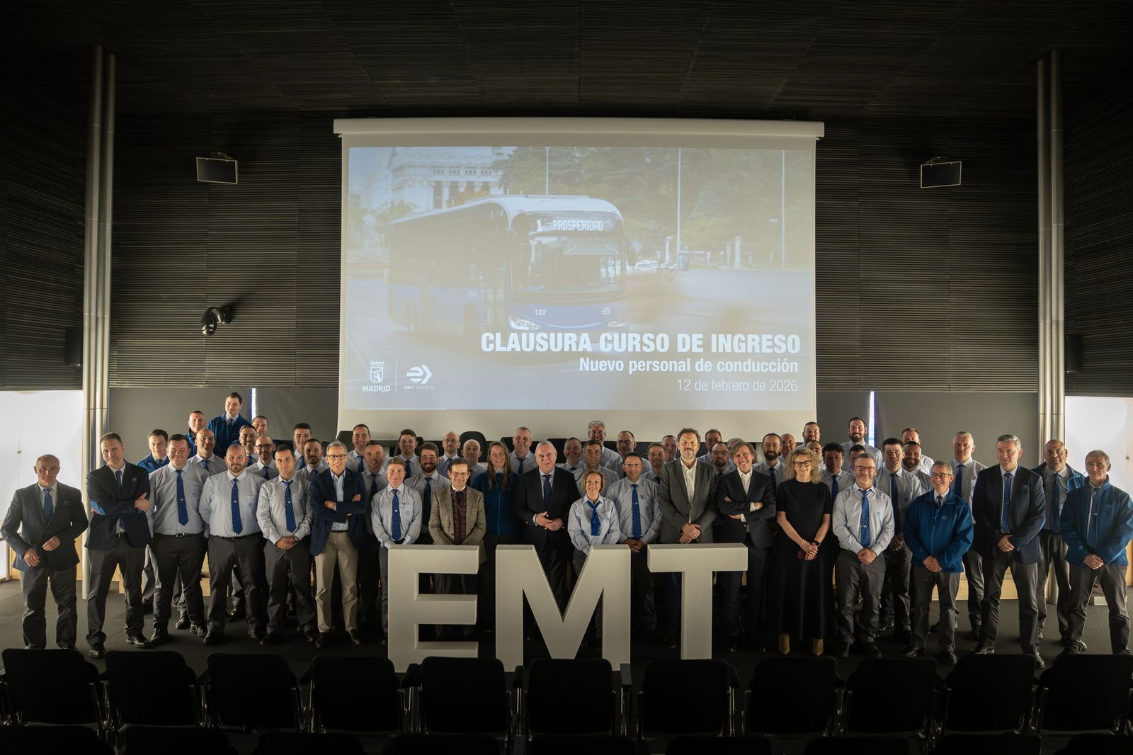 Clausura de la nueva promoción de profesionales de la conducción de EMT Madrid