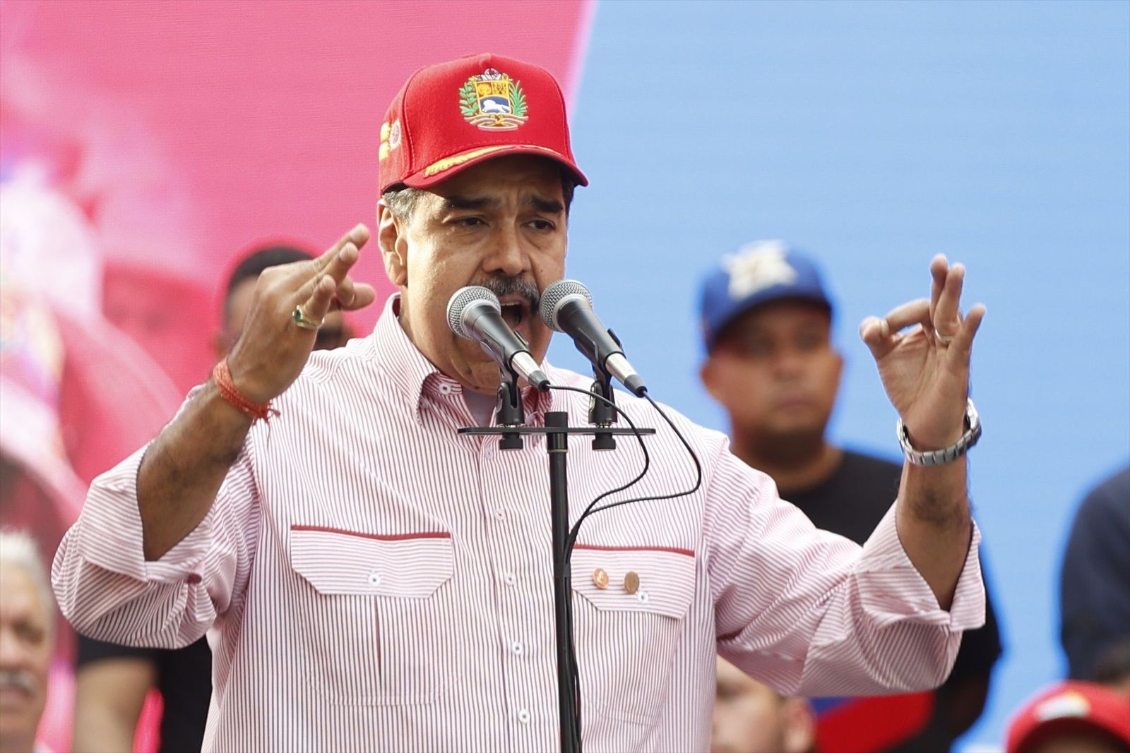 Maduro confirma una conversación "cordial" con Trump mientras Venezuela recibe un nuevo vuelo de deportados