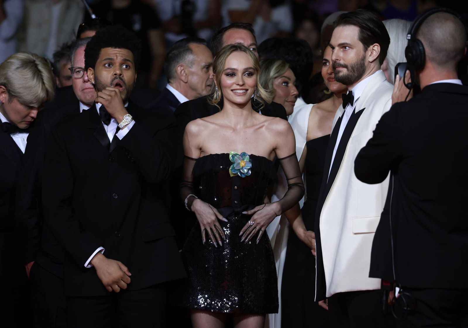 Abel Makkonen Tesfaye aka The Weeknd, Lily-Rose Depp y Sam Levinson llegan a la proyección de 'The Idol' durante la 76ª edición del Festival de Cine de Cannes