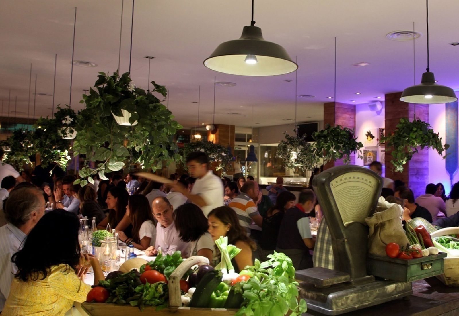 Los restaurantes de Madrid esperan facturar 62,4 millones en el Día del Padre