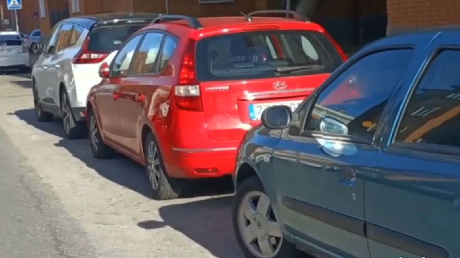 Considerables problemas de aparcamiento en Alcalá de Henares