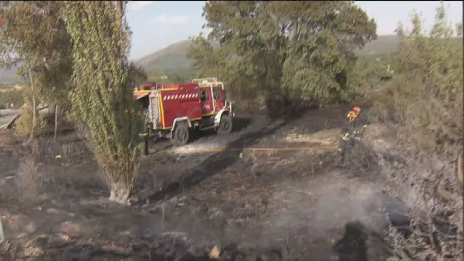 El primer balance tras el incendio de El Berrueco habla de 100 hectáreas quemadas de monte bajo
