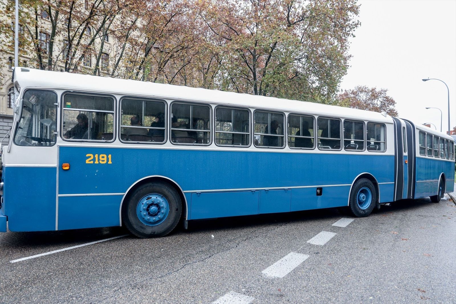 Cuando viajar en autobús en Madrid costaba 10 pesetas