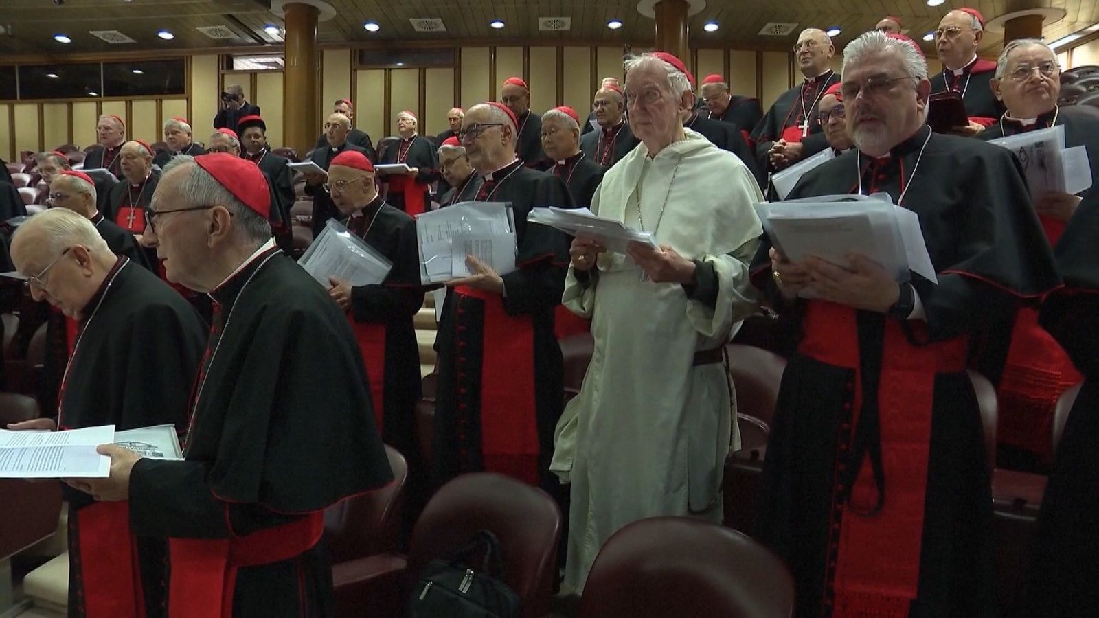 Los cardenales ultiman el Cónclave para elegir el sucesor del papa Francisco