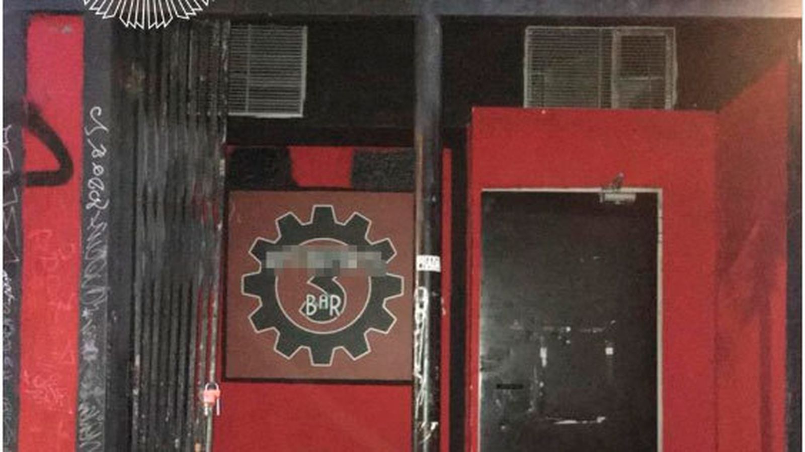 La Policía Municipal desalojó a 58 menores que consumían alcohol en un local en Chamberí