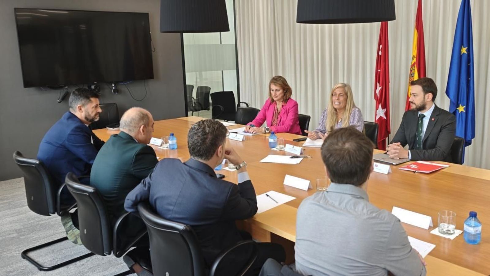 La Comunidad dice que las nuevas cotizaciones "asfixian" a los autónomos