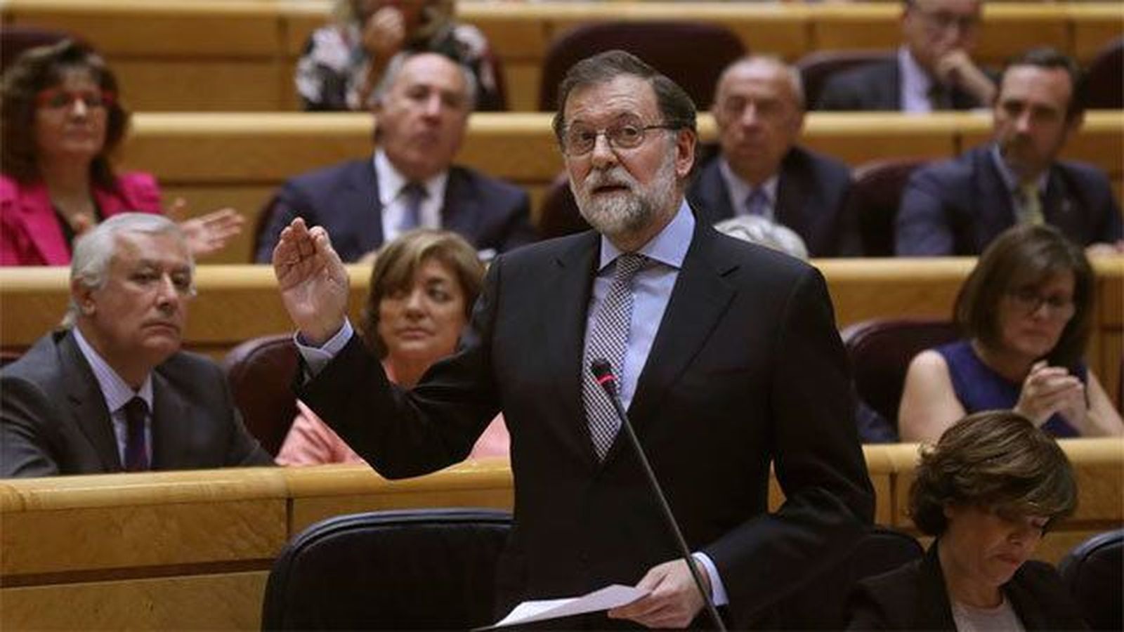 El Senado da vía libre al Gobierno para aplicar el artículo 155 en Cataluña