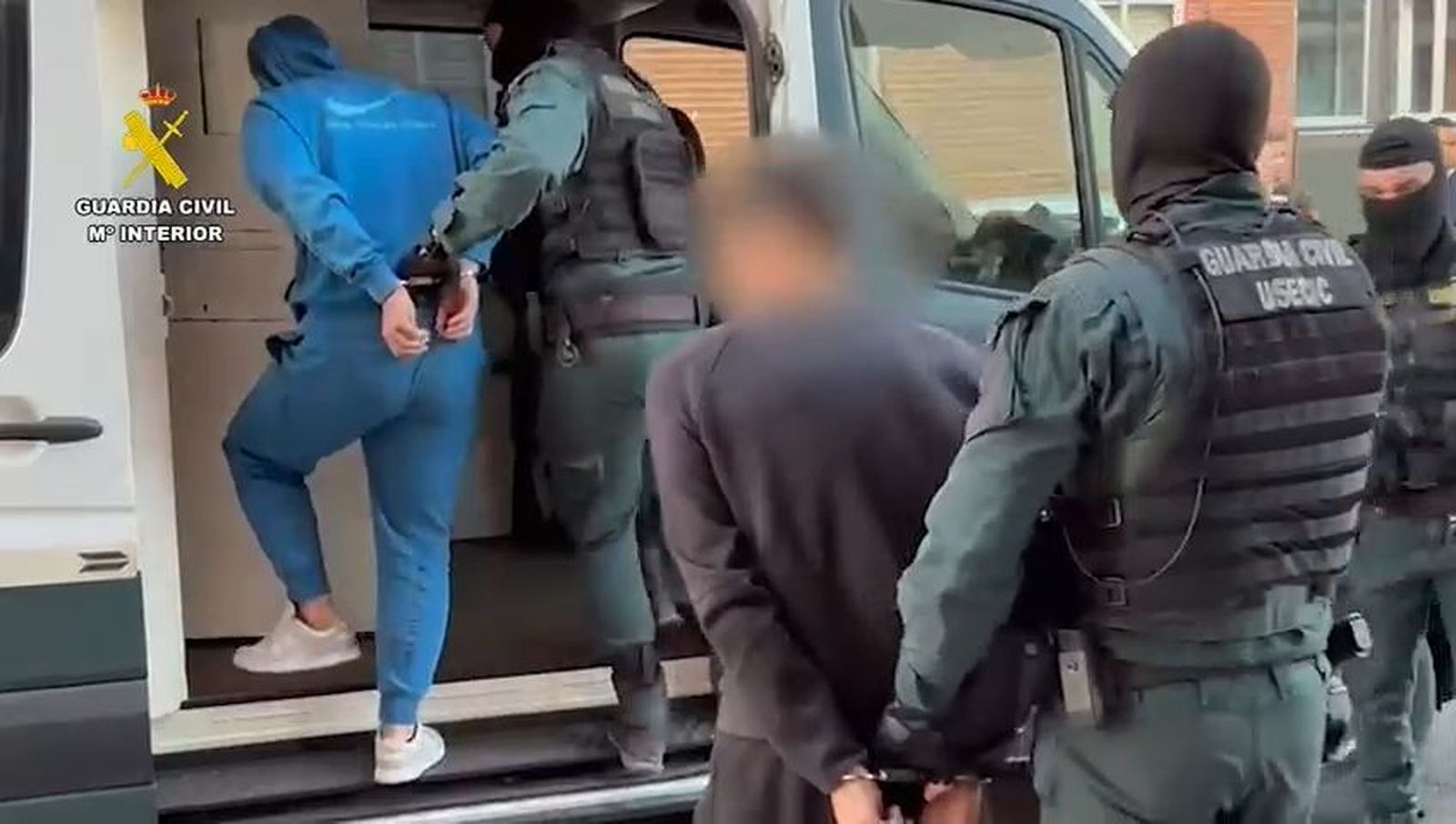 Cae una banda criminal que cometió 20 robos con fuerza con el método del alunizaje y el mazo