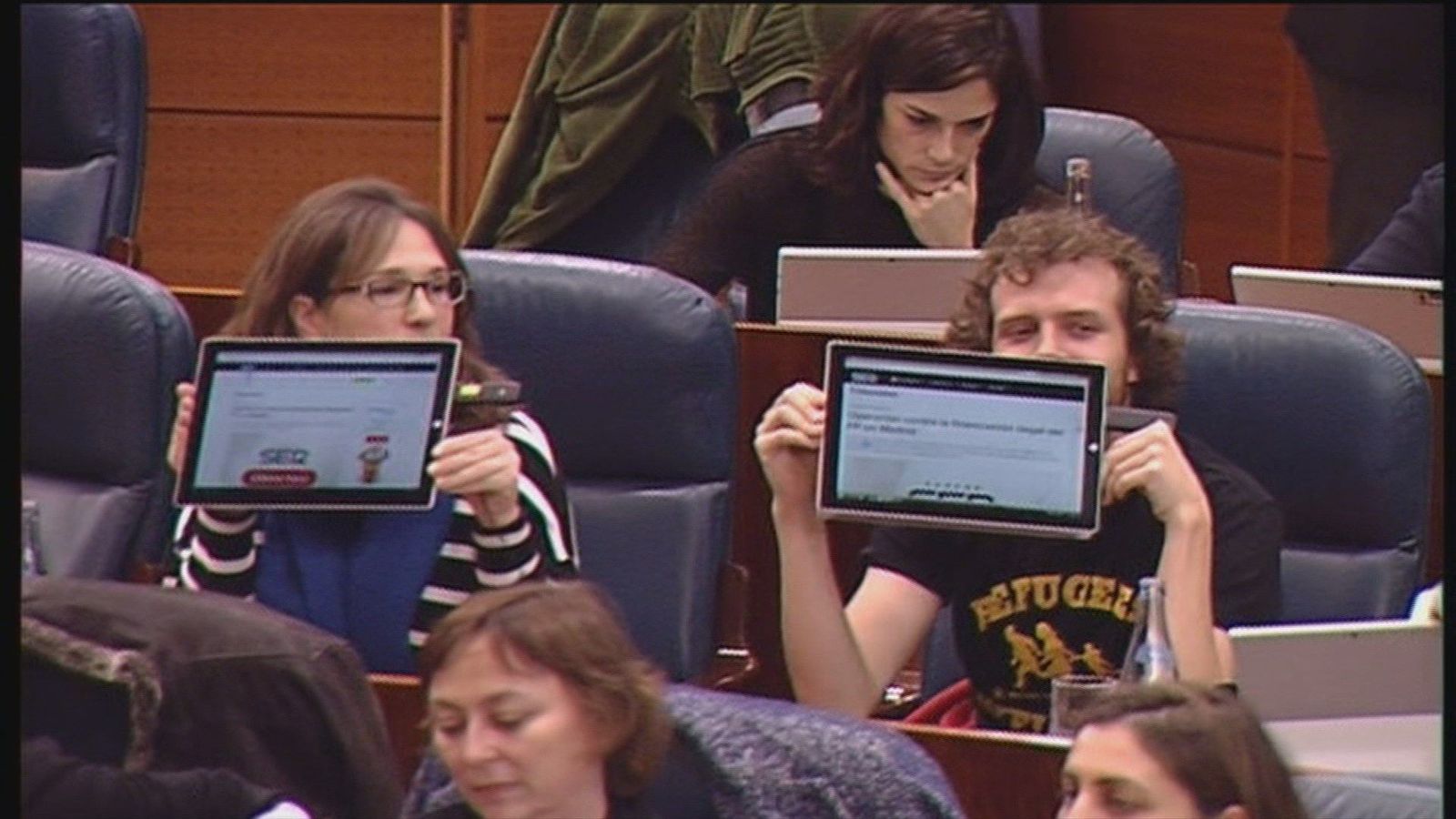 Los diputados de la Asamblea se quedarán con las 'tablets' y teléfonos esta la Legislatura