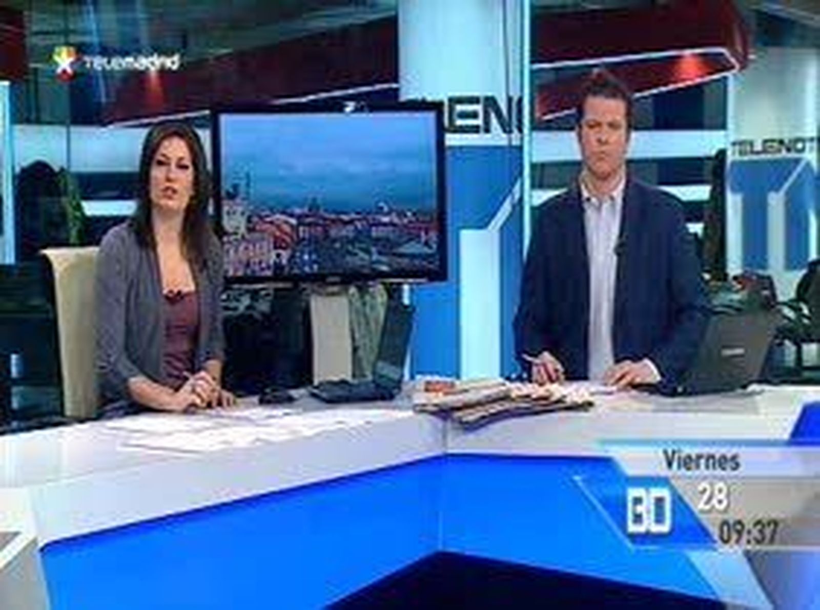 Roban tres farmacias en la misma noche