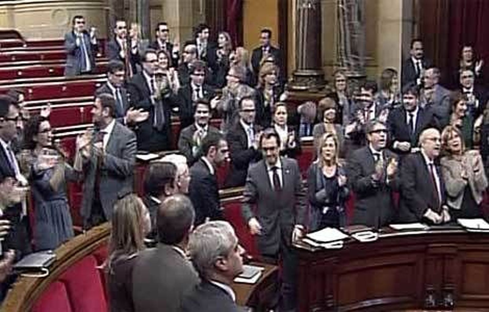 Rajoy: "lo que está ocurriendo en Cataluña, no tiene ningún sentido"
