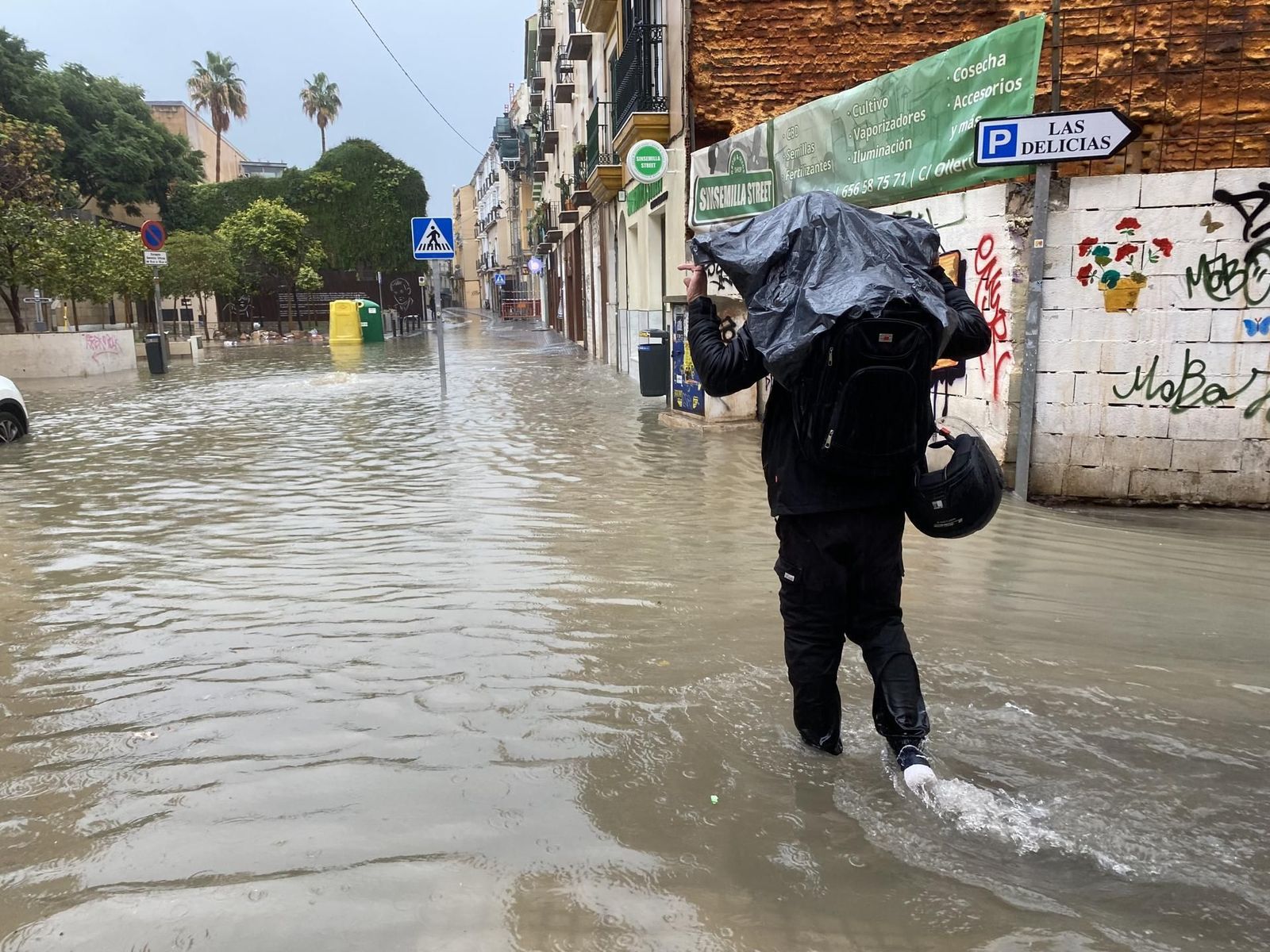 La nueva DANA ya provoca inundaciones, a la espera de horas complicadas sobre todo en Málaga y Tarragona