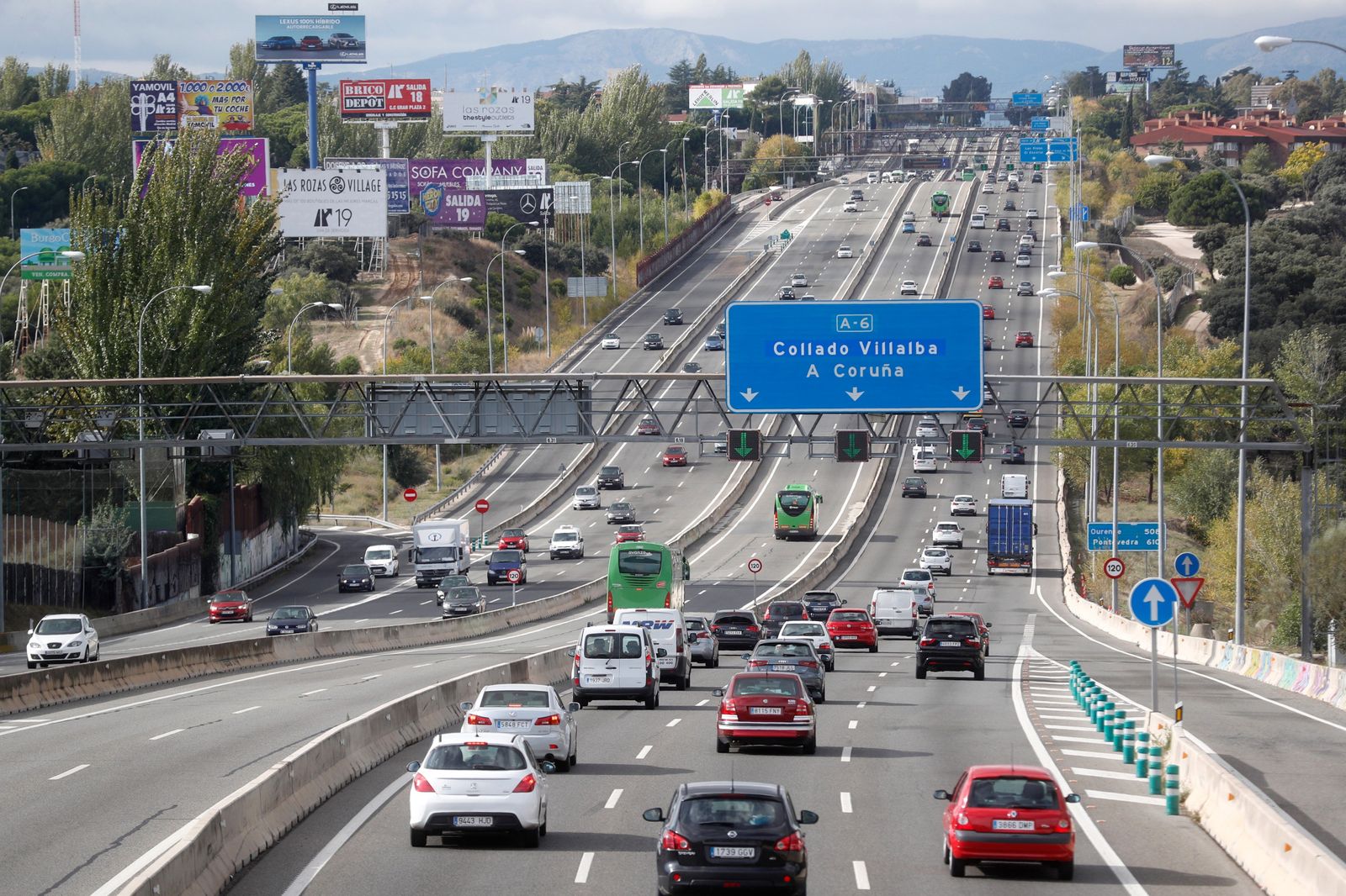Operación salida del puente de Todos los Santos