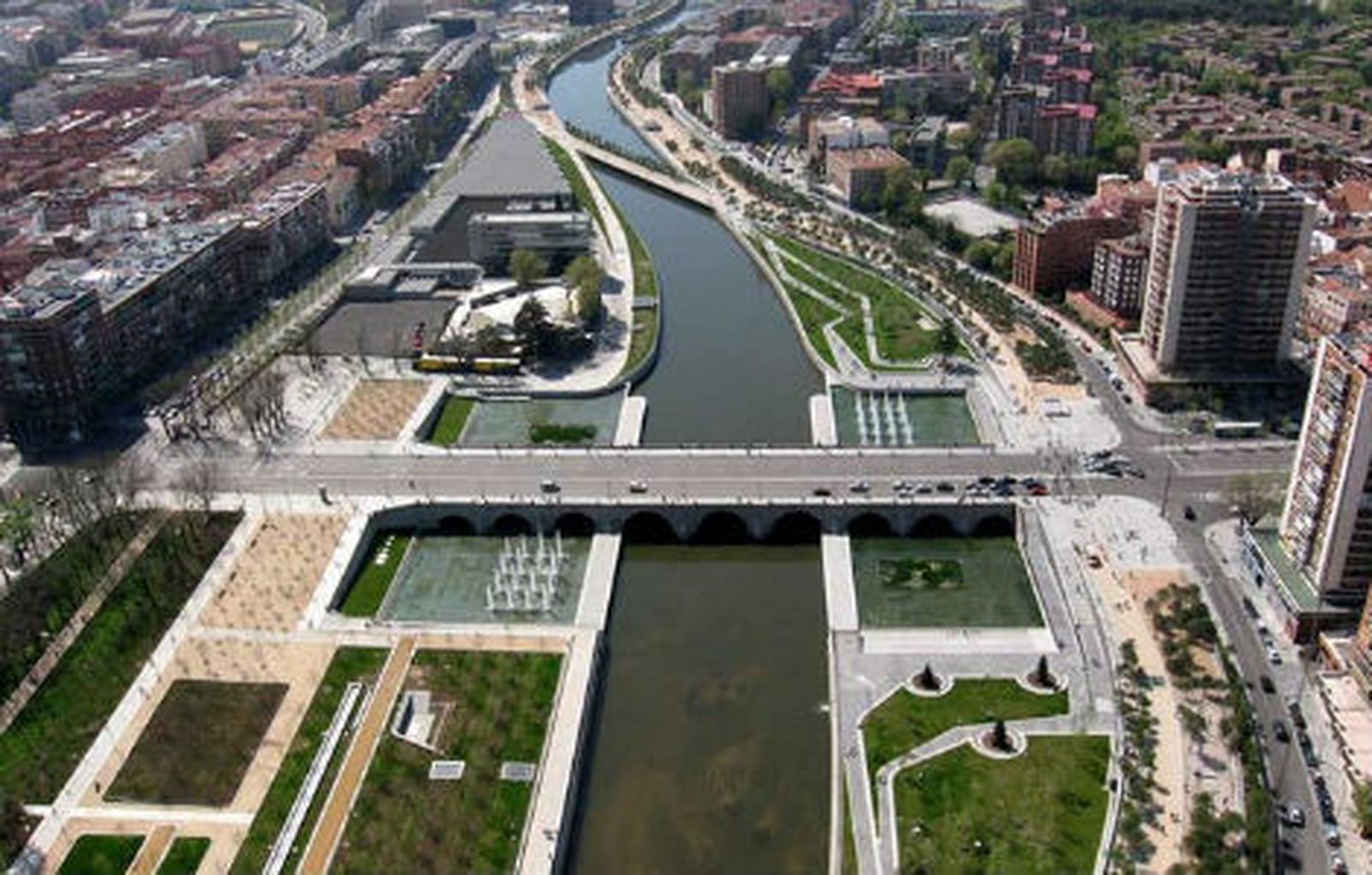 El Ayuntamiento de Madrid autoriza un hotel de 27 plantas en Madrid Río