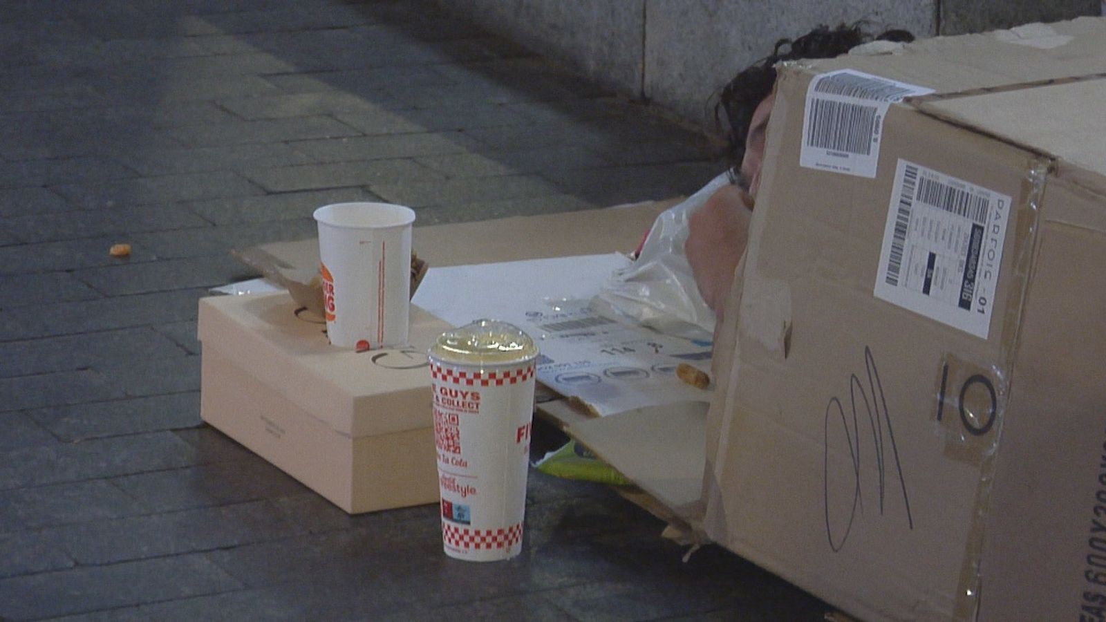 Ponemos nombre y cara a personas sin hogar que se refugian en la Gran Vía