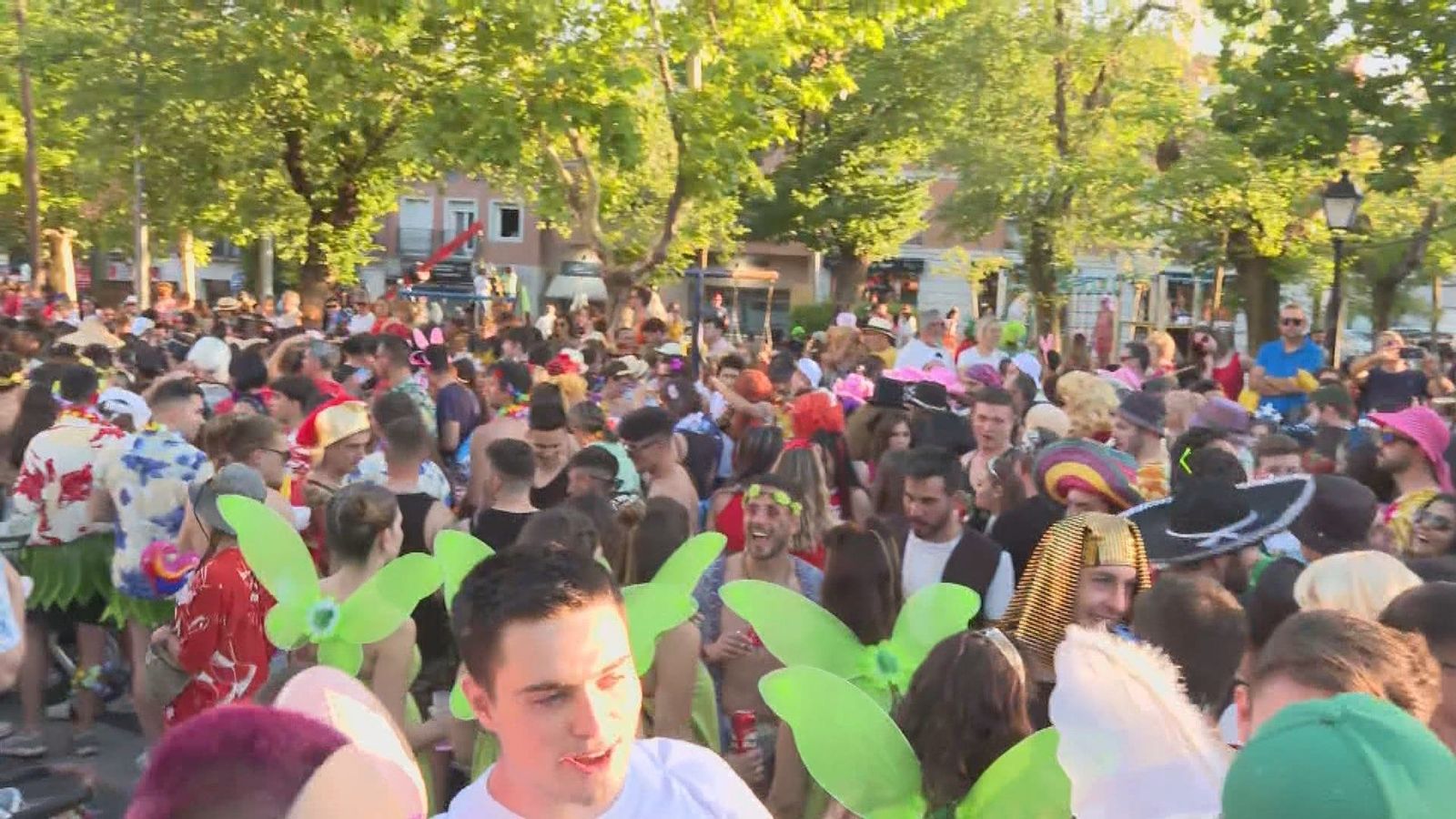 Los colmenareños disfrutan del Carnaval de Verano