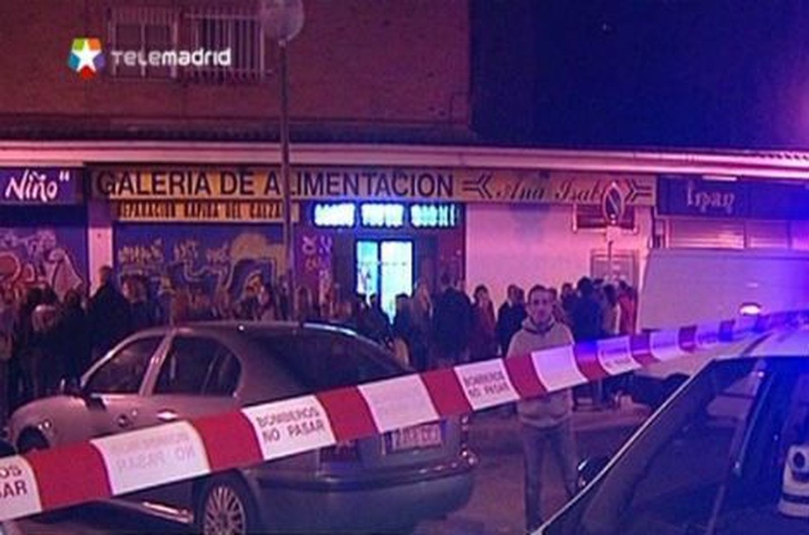 Desalojan dos inmuebles en Vallecas por riesgo de derrumbe
