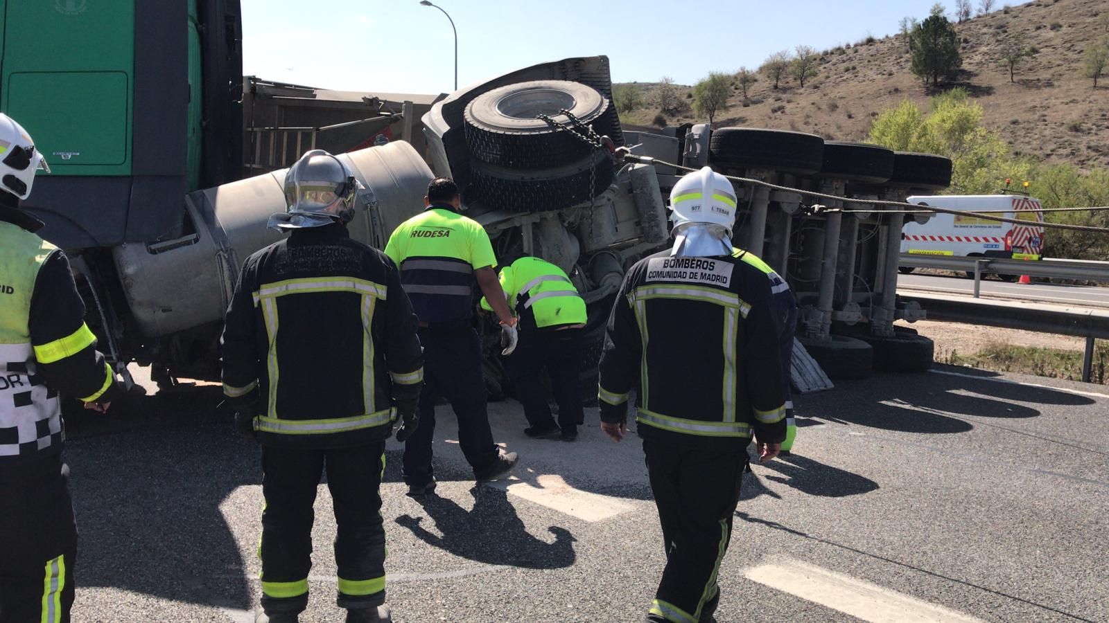 Accidente de un camión en la A-3