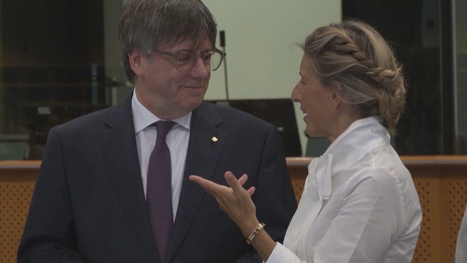 Los ministros socialistas tratan de restañar las críticas de Yolanda Díaz para mantener el apoyo de Junts