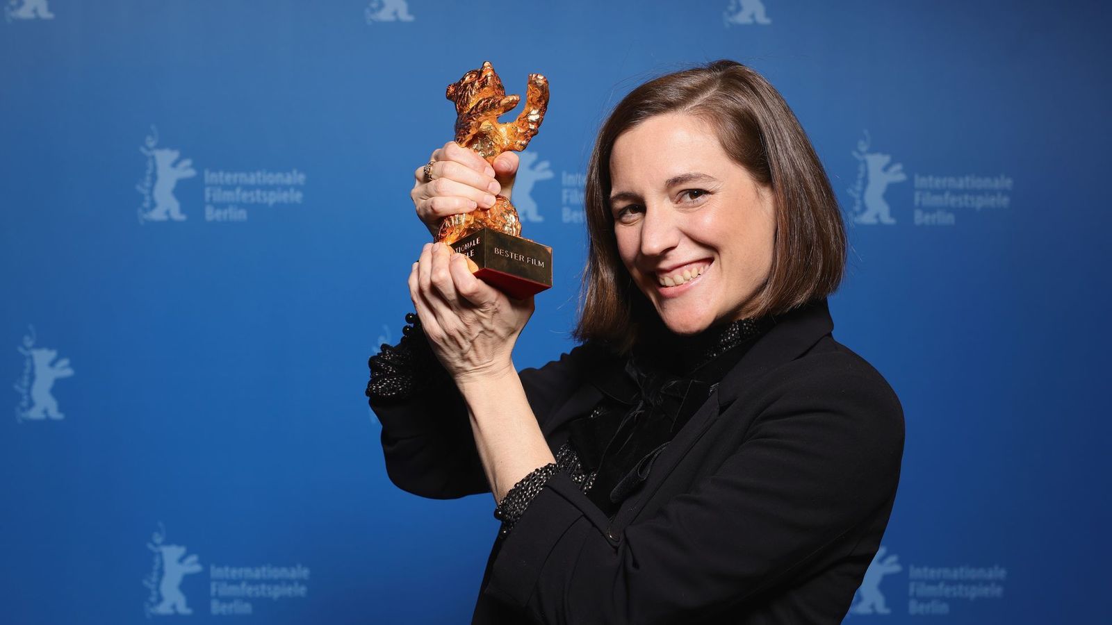 Carla Simón, directora de “Alcarrás” : “Conseguir los 11 Goyas me parece imposible, esta película ya nos ha dado muchos premios”
