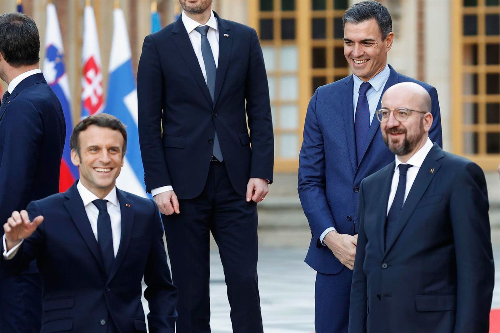 La UE define su estrategia ante Rusia y el impacto de la guerra