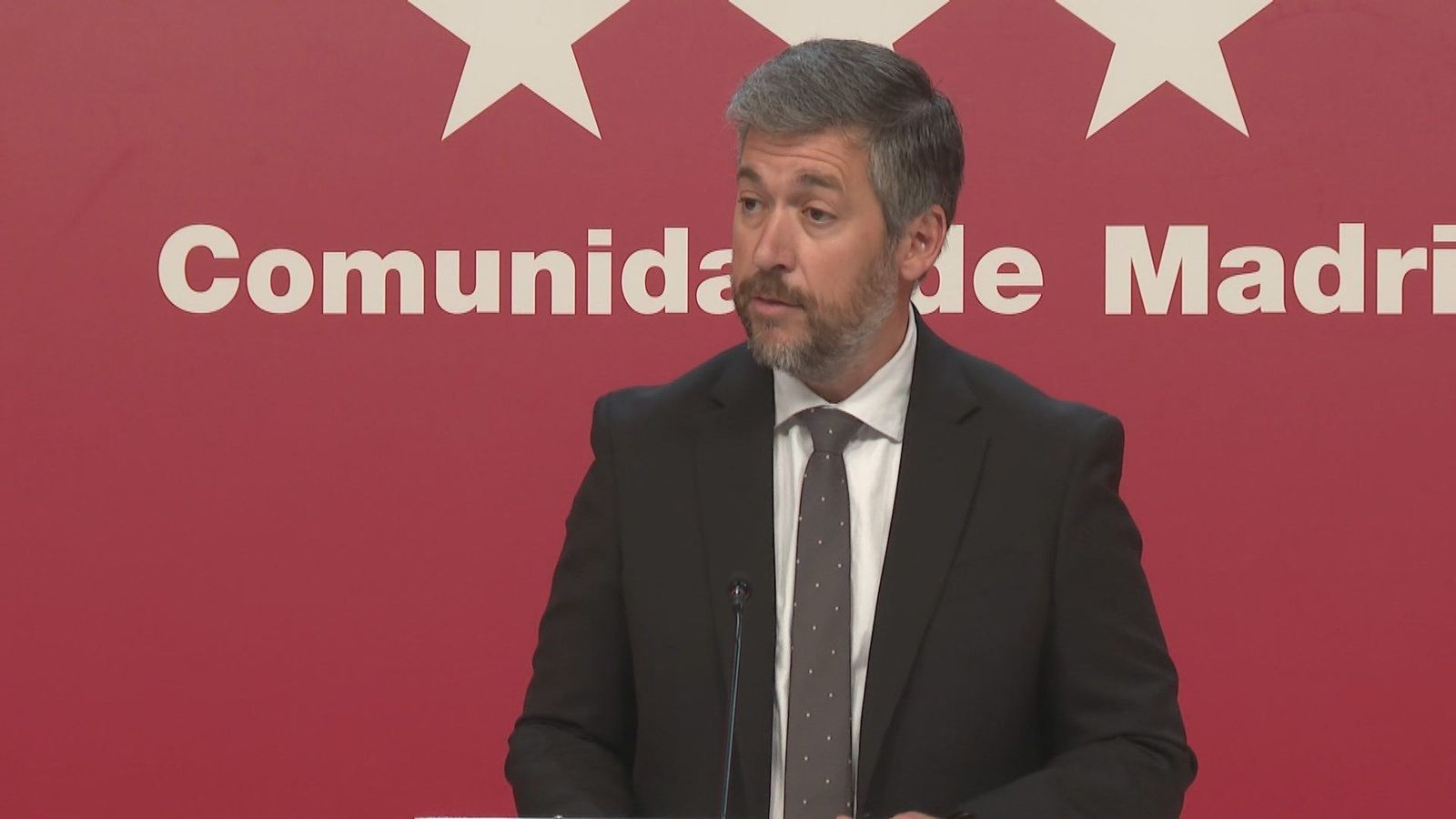 La Comunidad de Madrid llevará al Tribunal Supremo la regularización de migrantes por "afectar gravemente" a la prestación de servicios