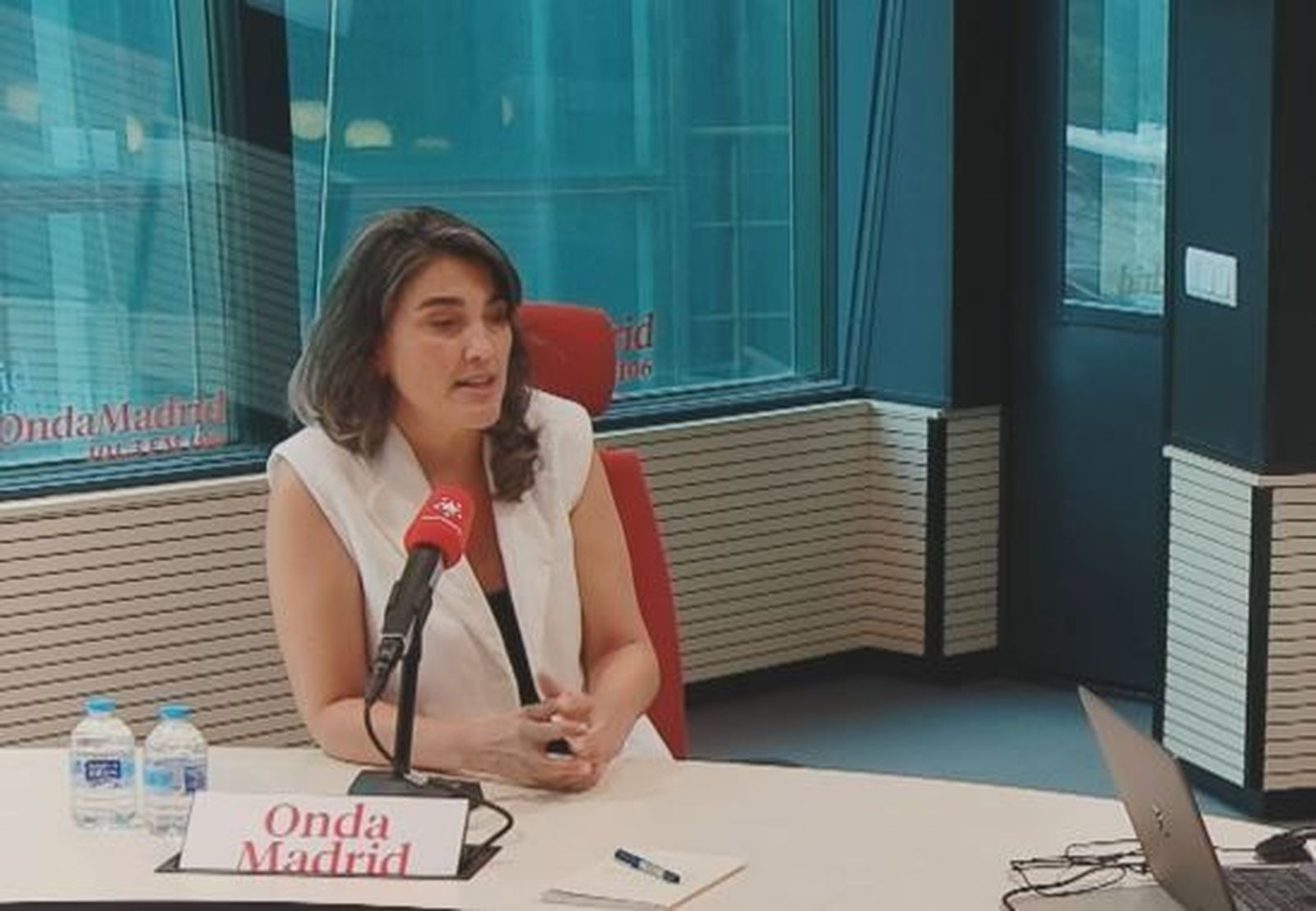Manuela Bergerot: "No puede haber quien no tenga una vivienda en Madrid mientras otros tienen diez"