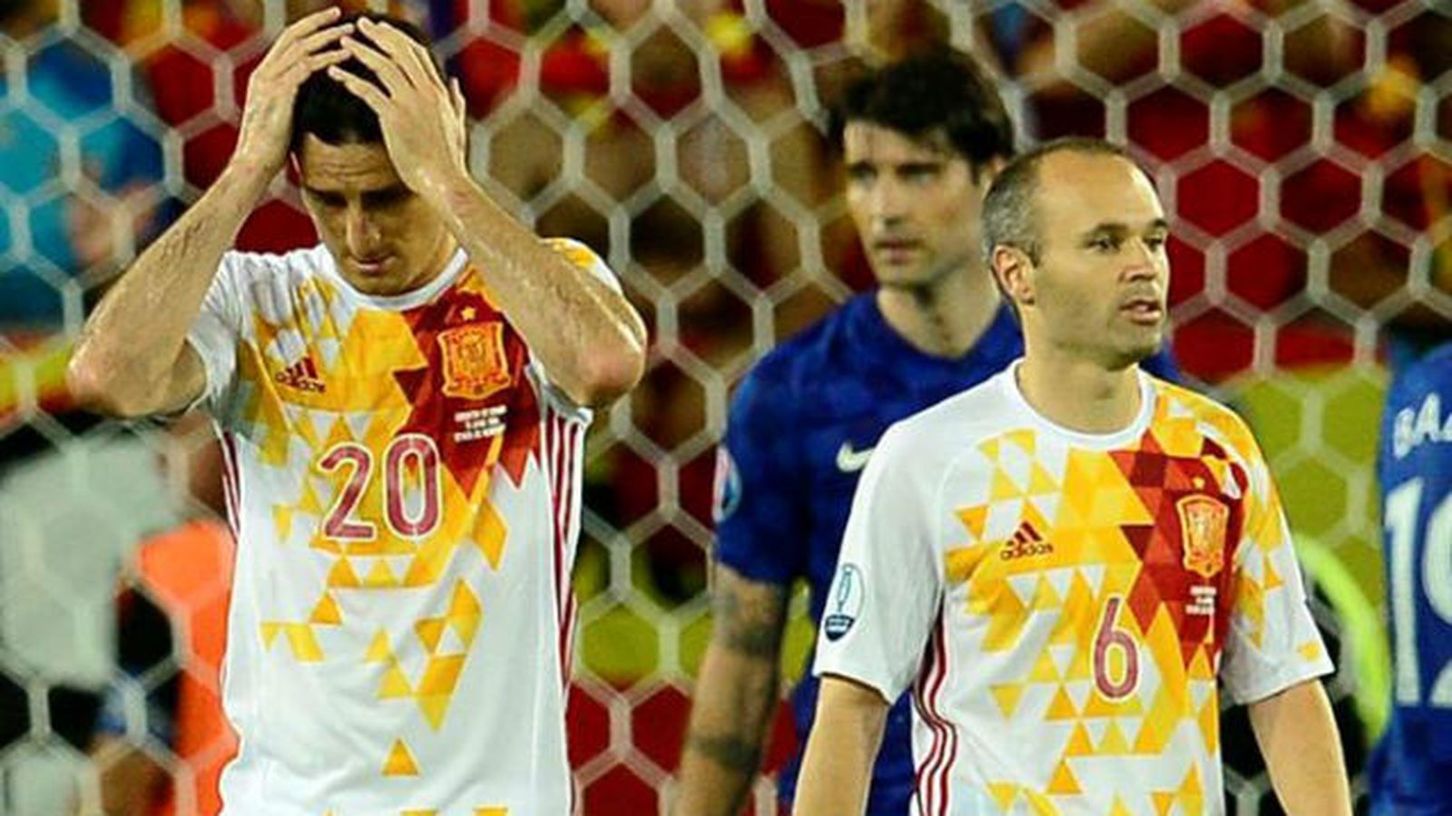 Aduriz e Iniesta