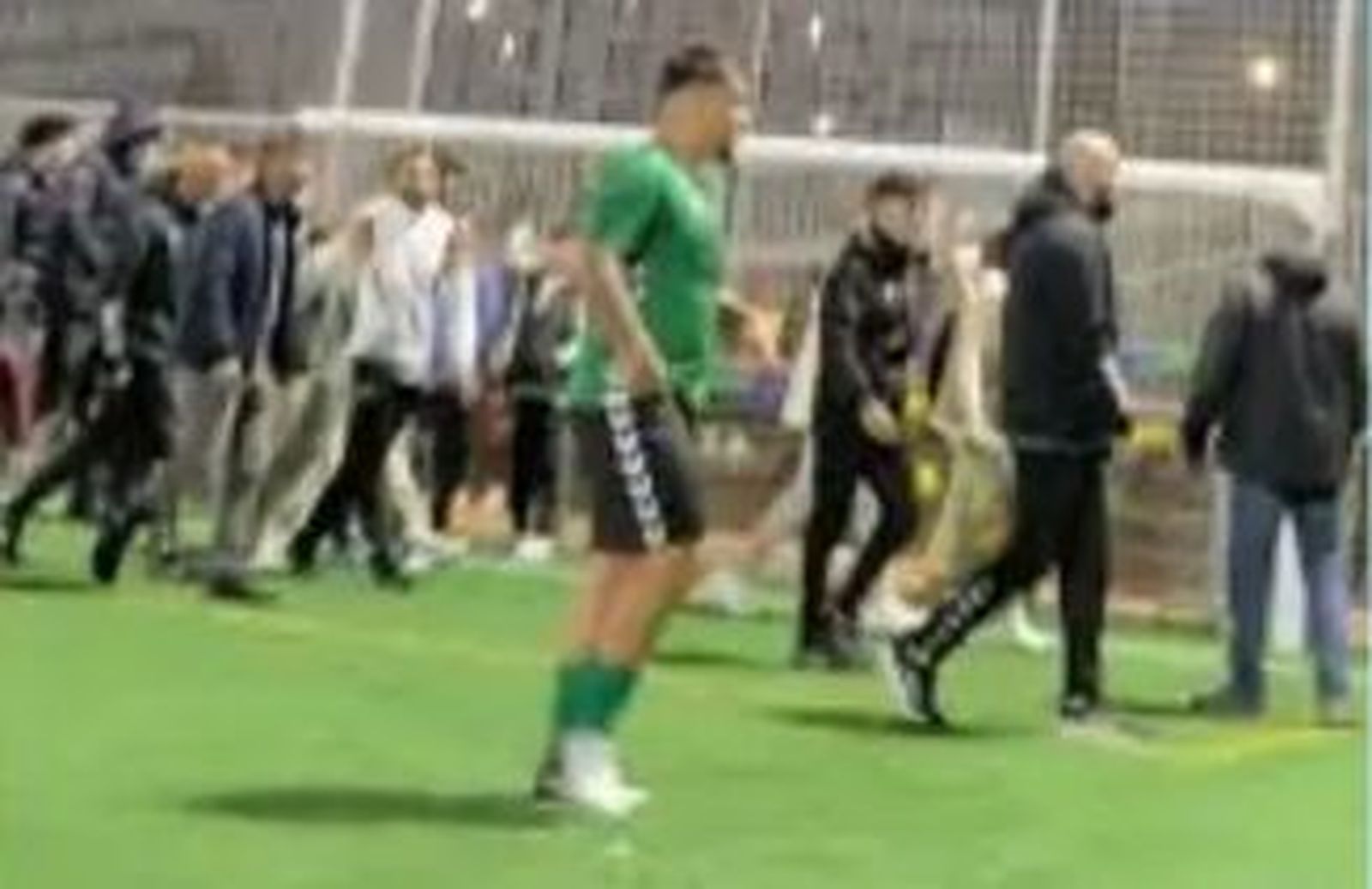 Uno de los futbolistas del CD Samper, tras la pelea: “Estamos en shock y con miedo”