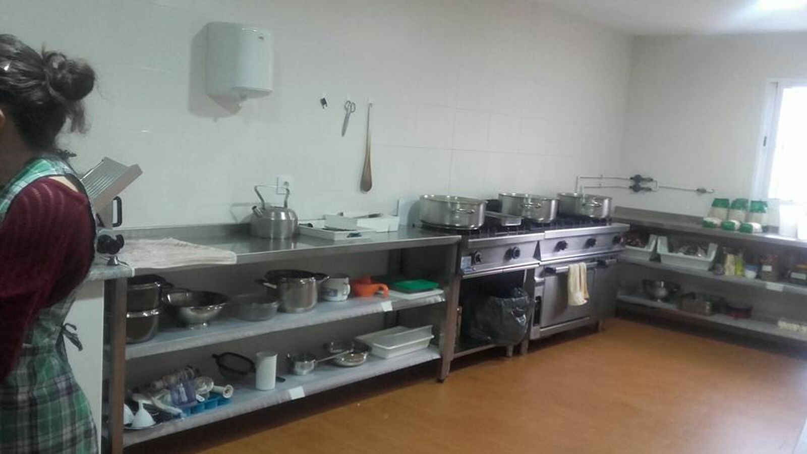 Cocina del comedor social La Casita