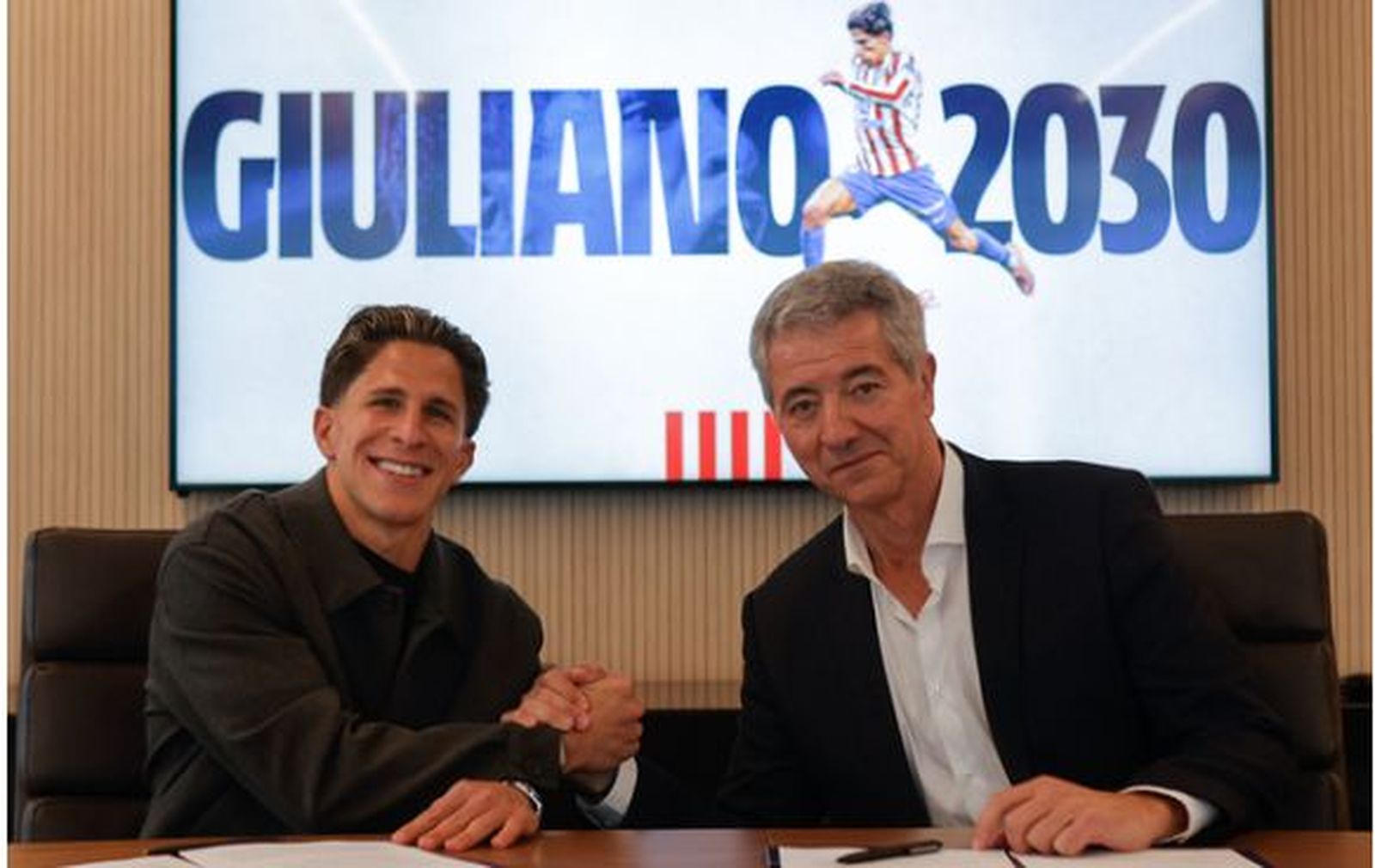 Giuliano Simeone renueva hasta 2030