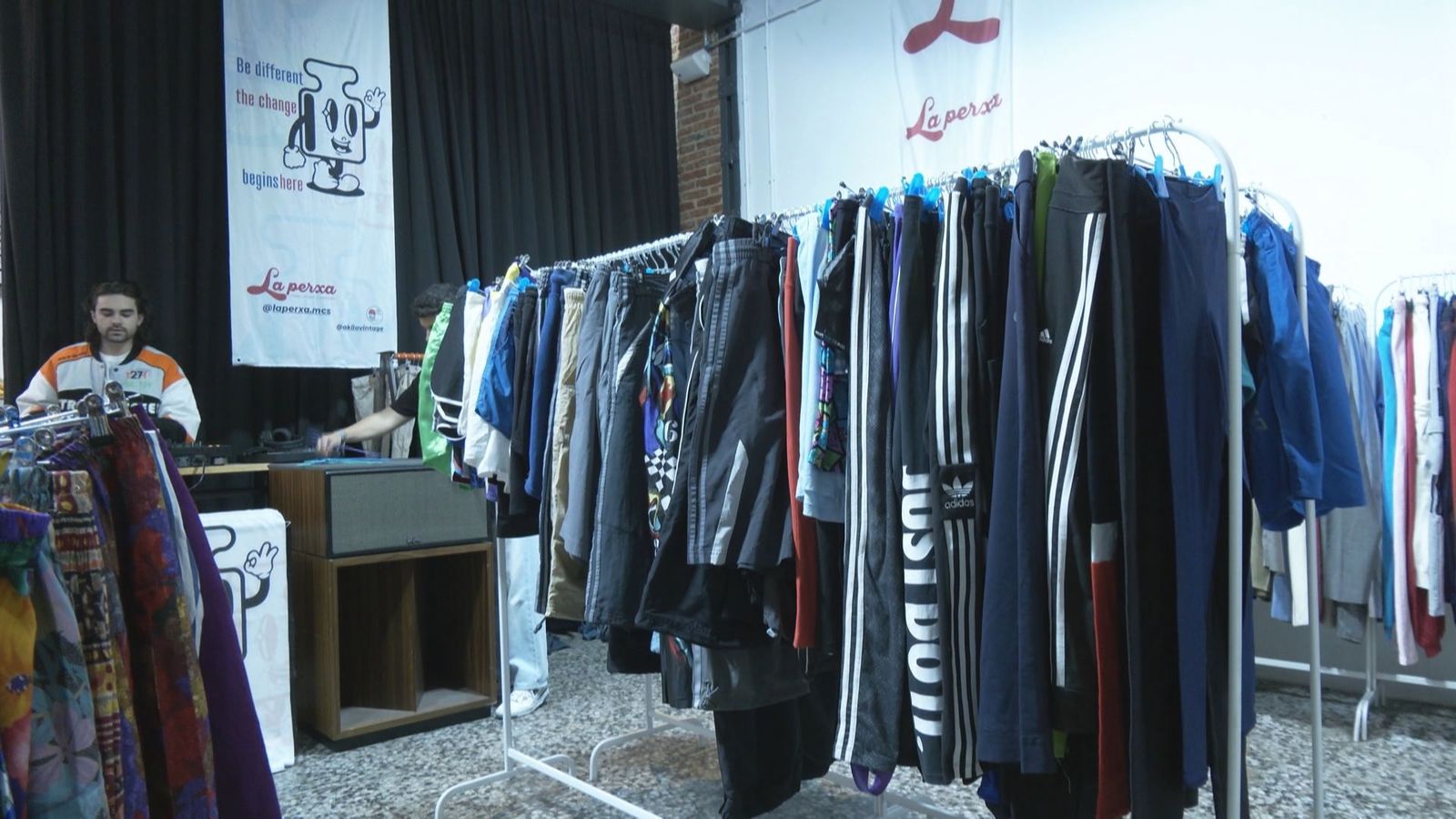 Ropa de segunda mano 'Akilo' en Madrid