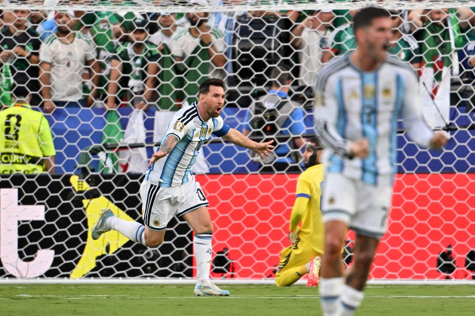 Messi ante Argelia