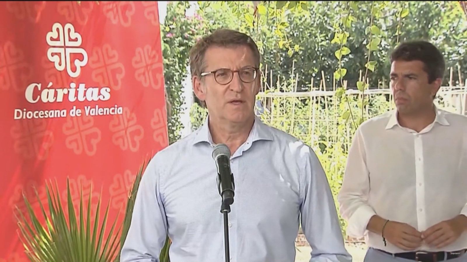 Núñez Feijóo pide más implicación: “No tenemos medios suficientes en este momento para luchar contra los incendios"
