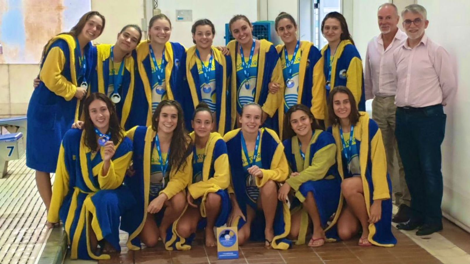Waterpolo Femenino CN Boadilla, campeonas sin piscina