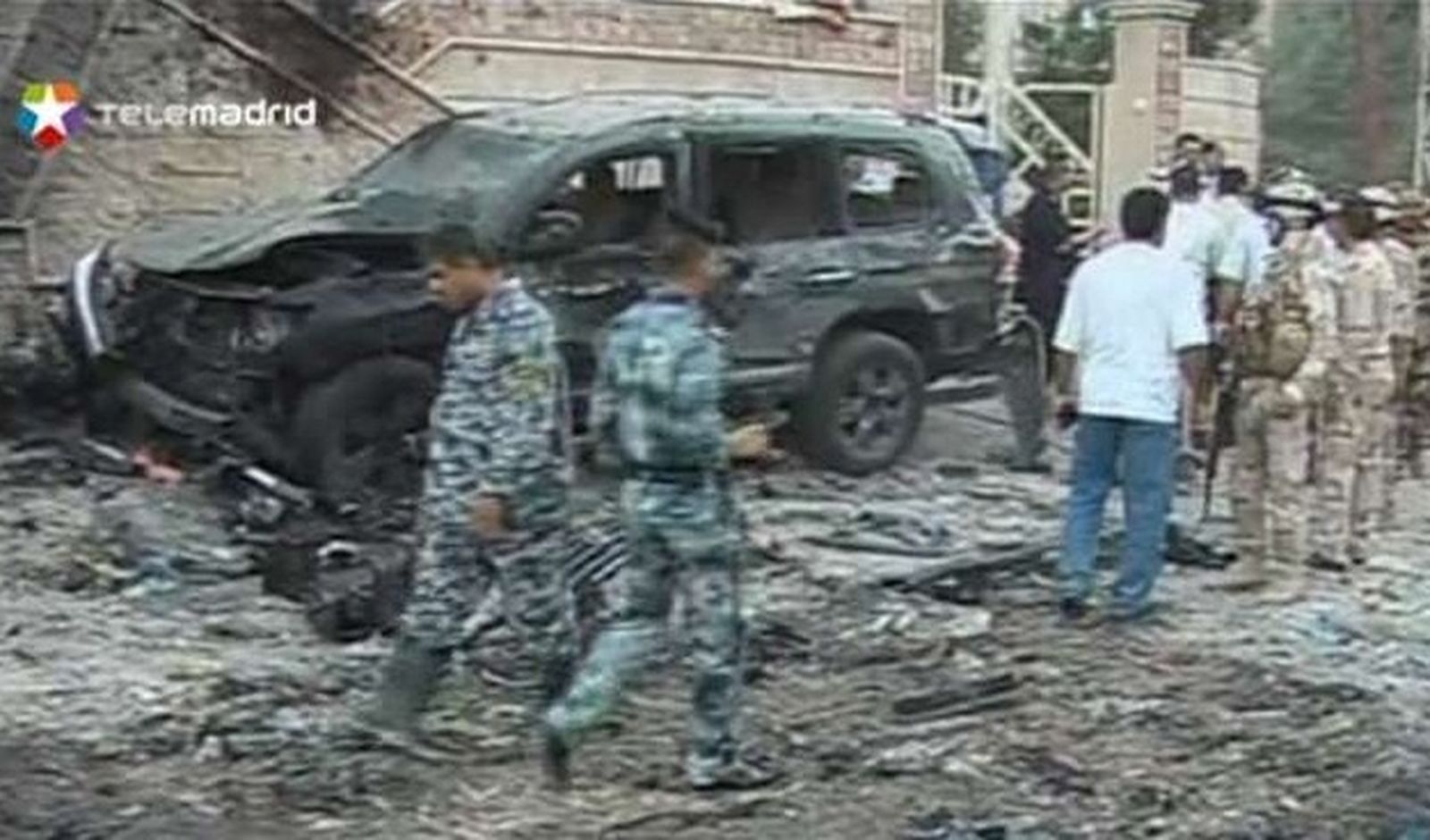 Mueren 27 personas en una cadena de atentados con coches bomba en Irak
