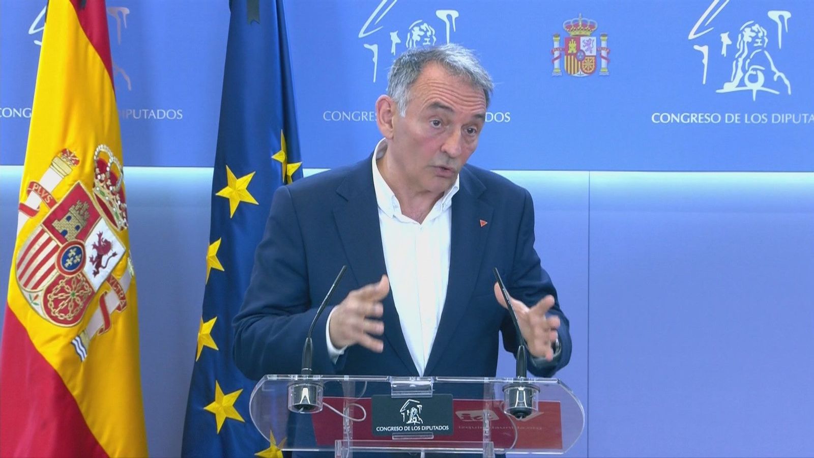 Enrique Santiago plantea que Sumar salga del Gobierno ante el malestar por las decisiones de Defensa e Interior