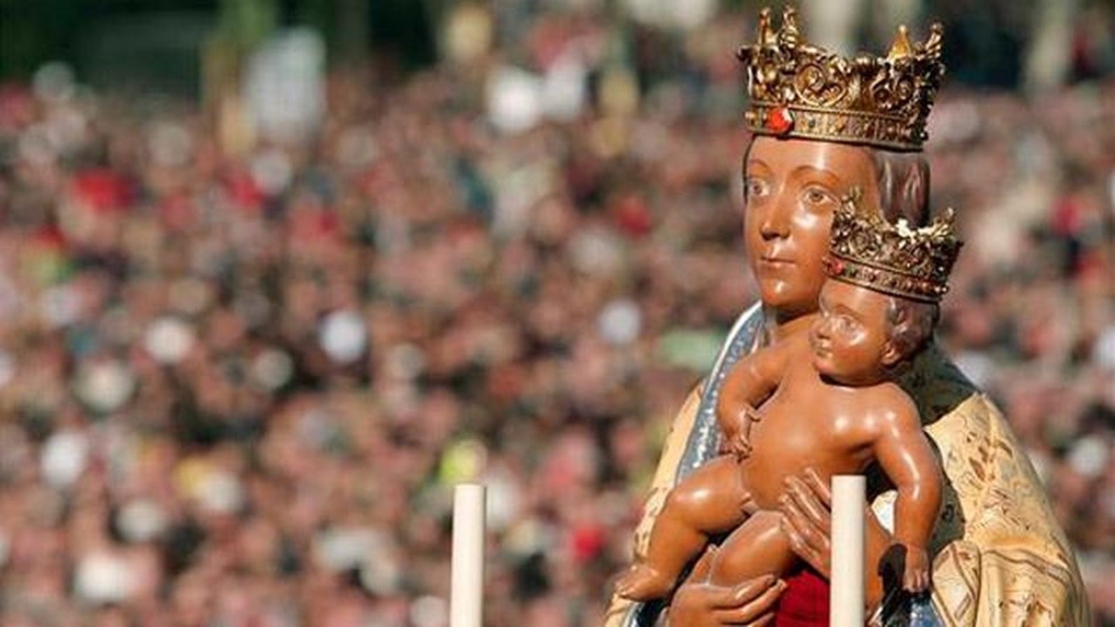 La ofrenda floral a la Almudena comienza este viernes