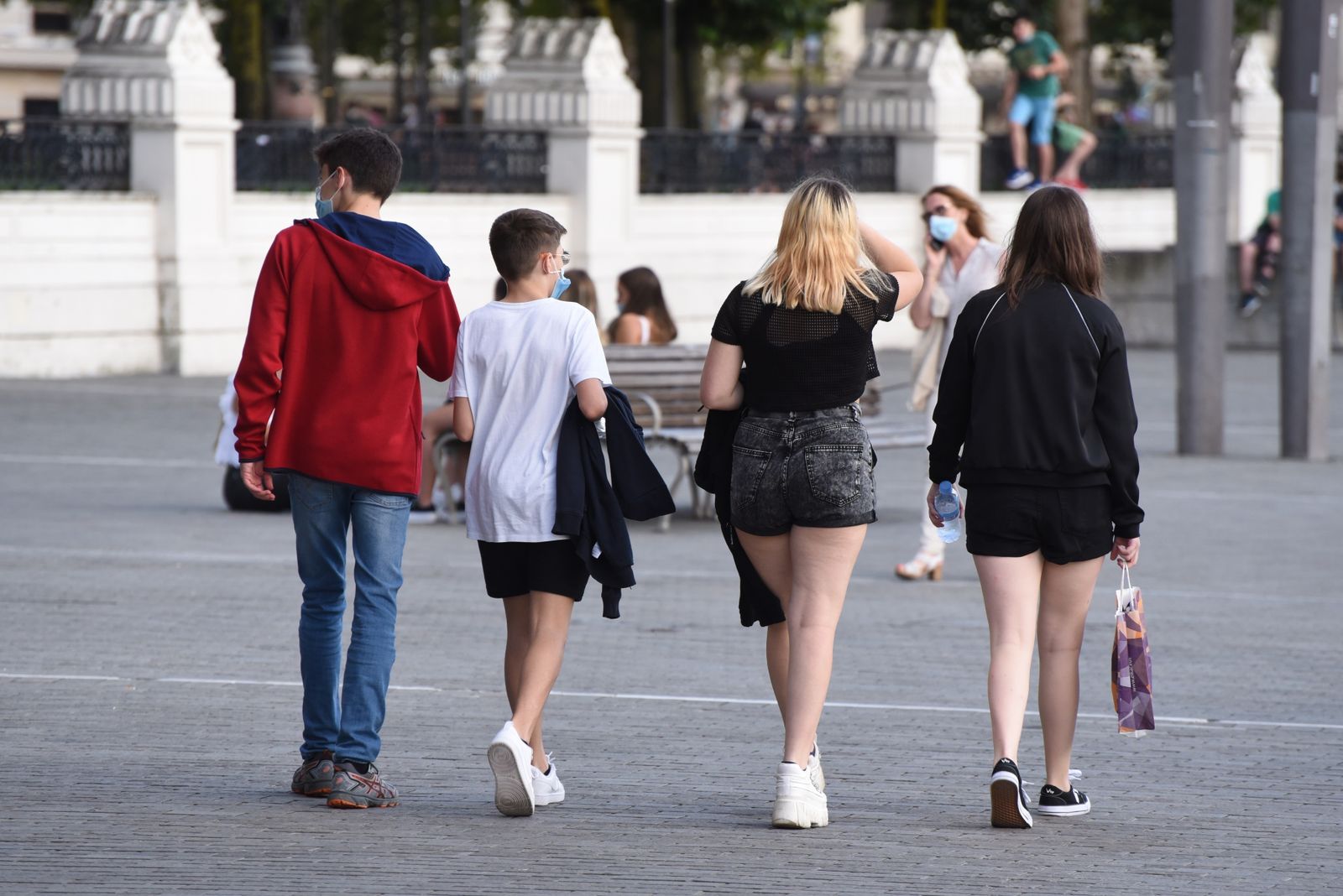 Adolescentes