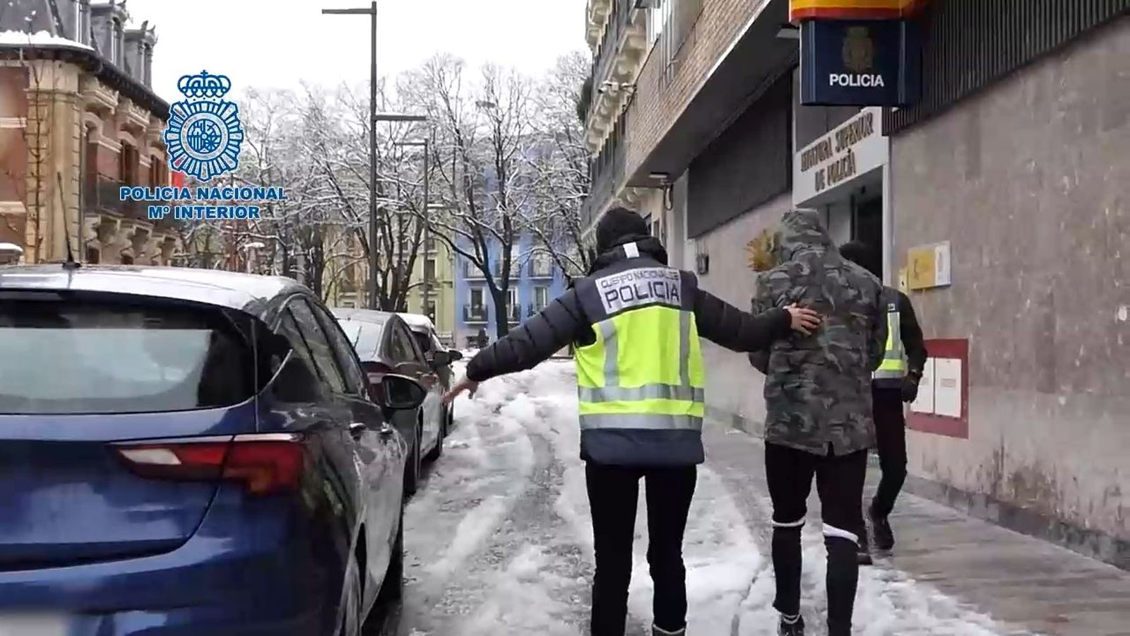 64 ultras detenidos