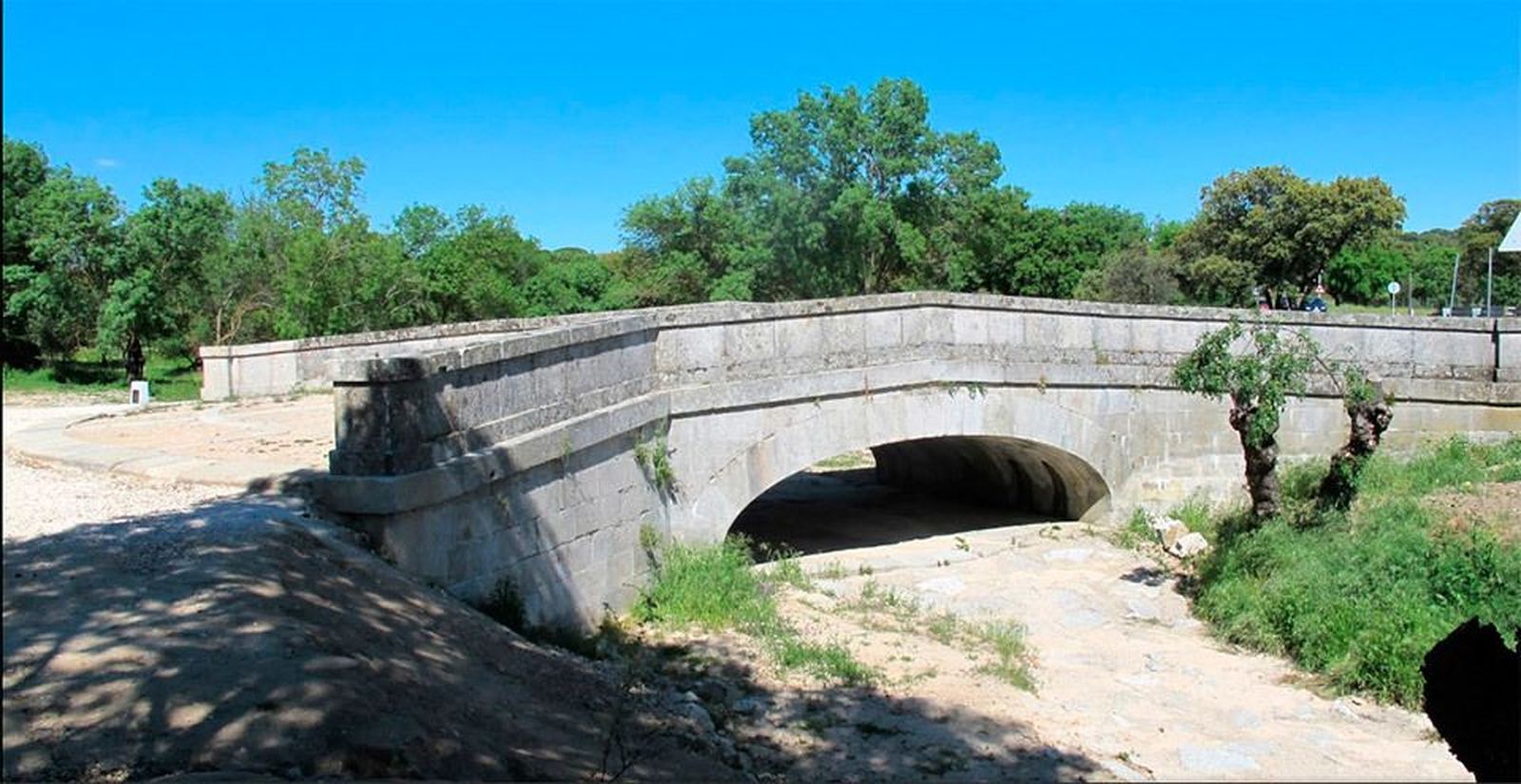 Boadilla del Monte: De puente a puente