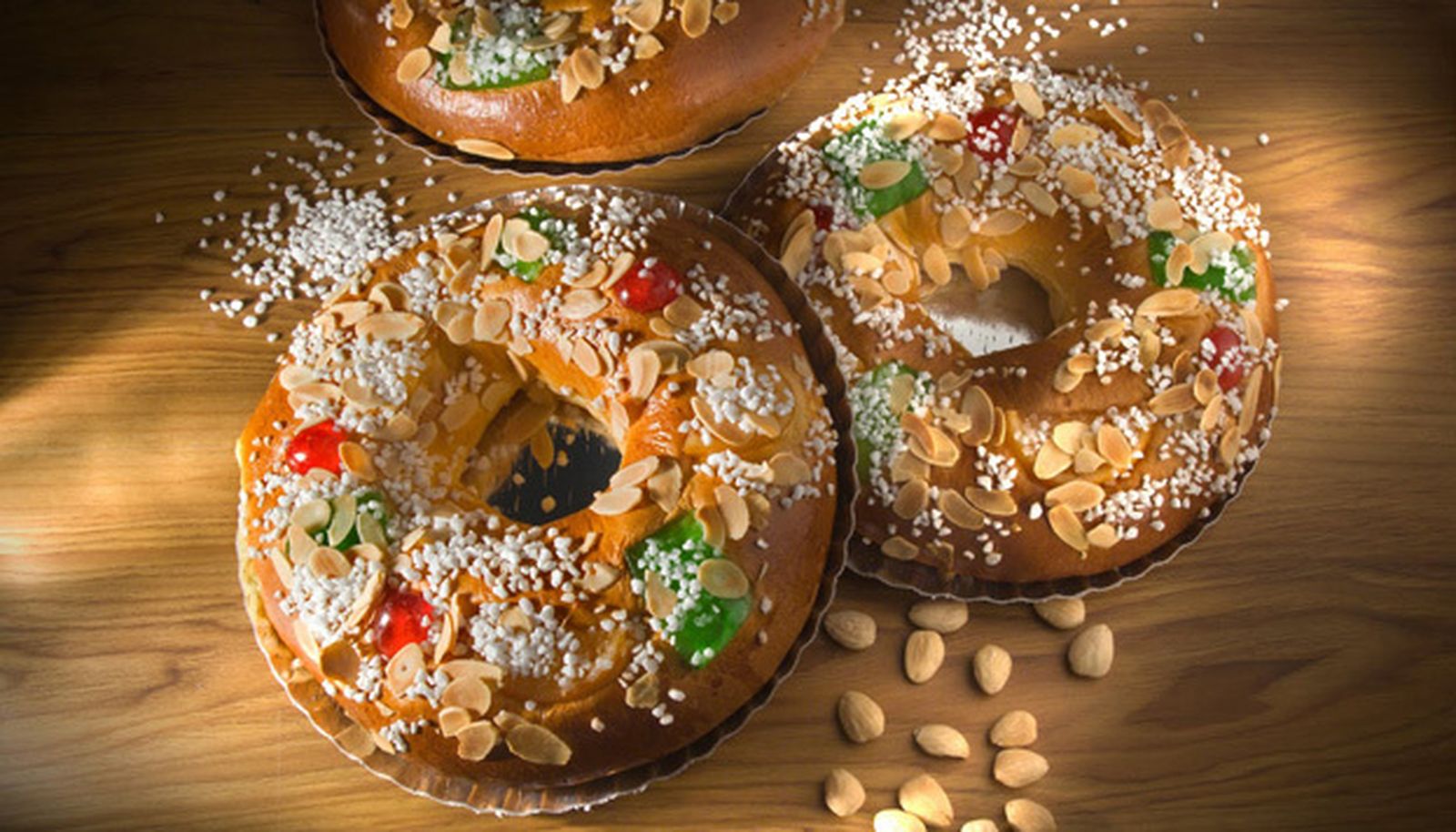 Los roscones de Reyes ya están en los escaparates de las pastelerías madrileñas