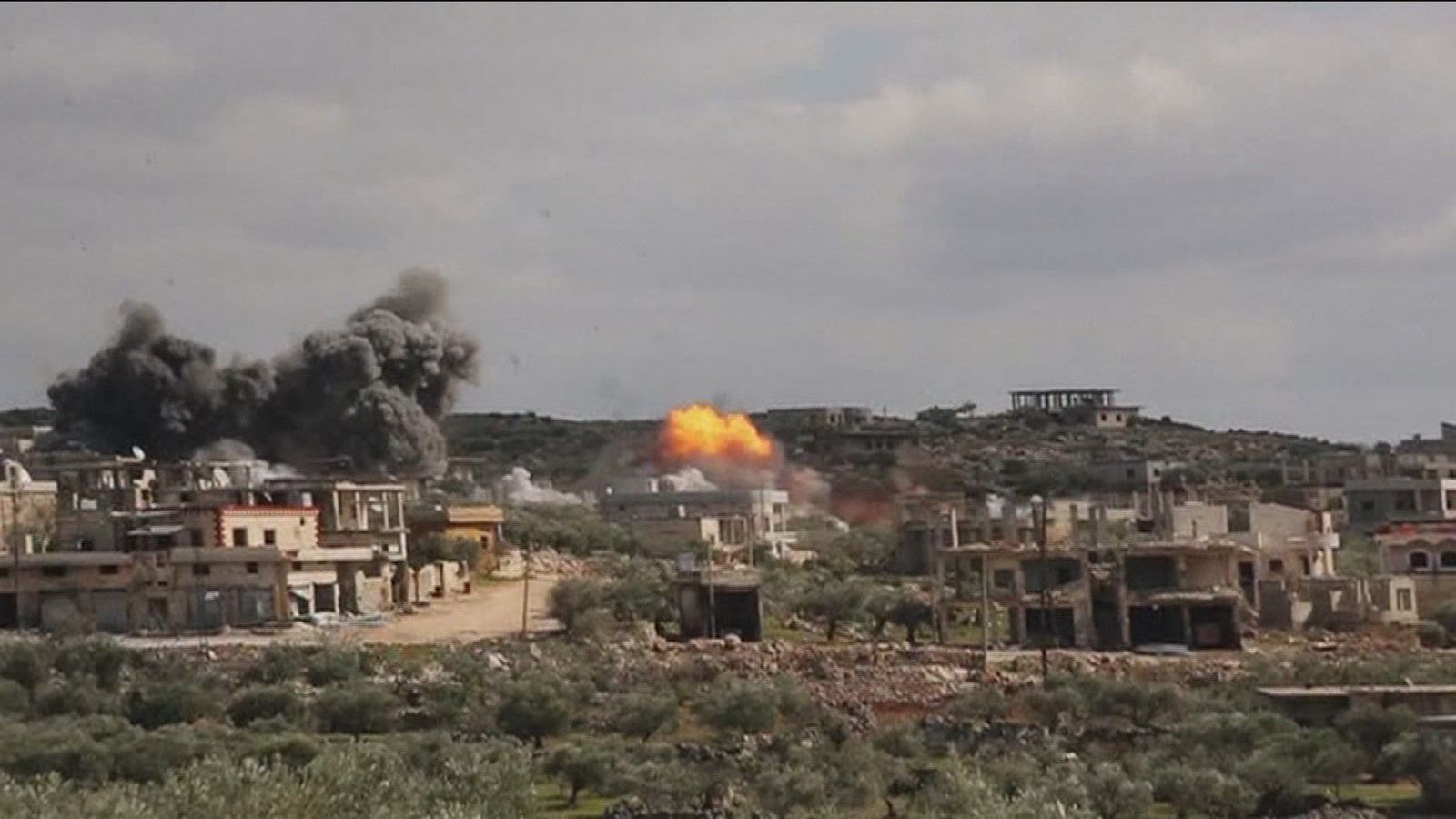 Siria recupera la ciudad clave de Saraqeb