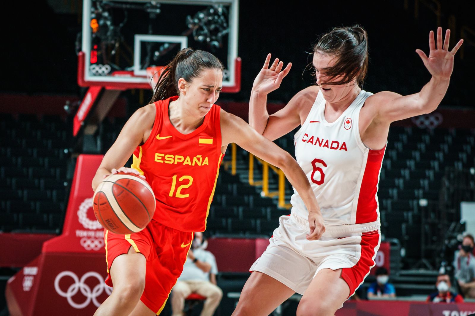 Selección española femenina de baloncesto ante Canadá