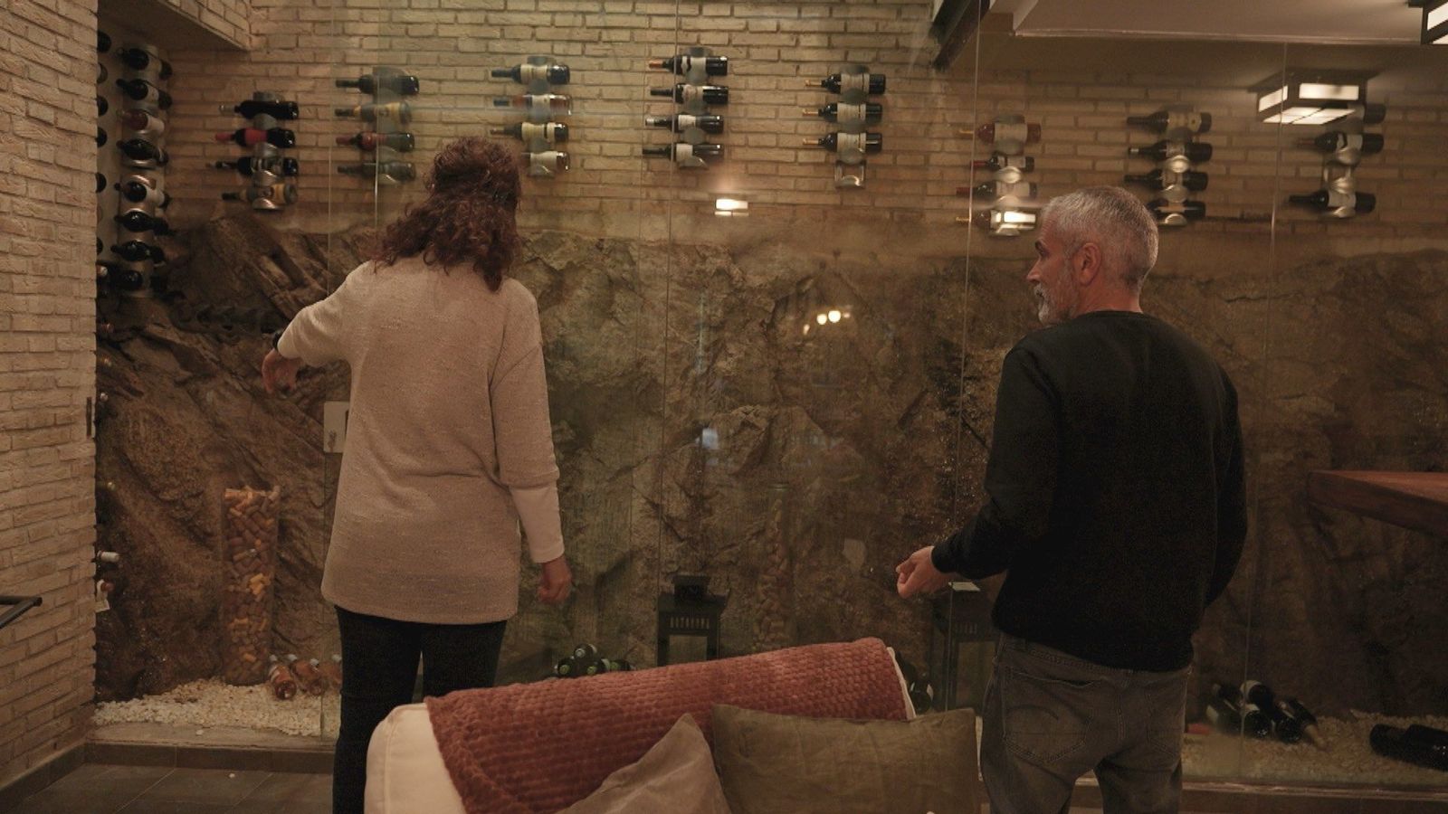 Una casa construida sobre una cueva en Manzanares El Real