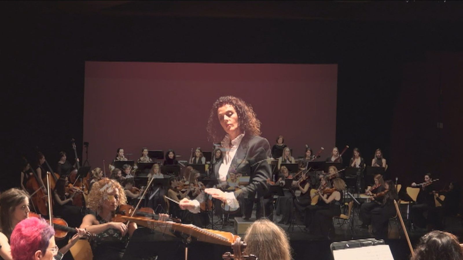 La Orquesta Sinfónica de Mujeres, única en Europa, lucha por abrirse paso en un mundo de hombres