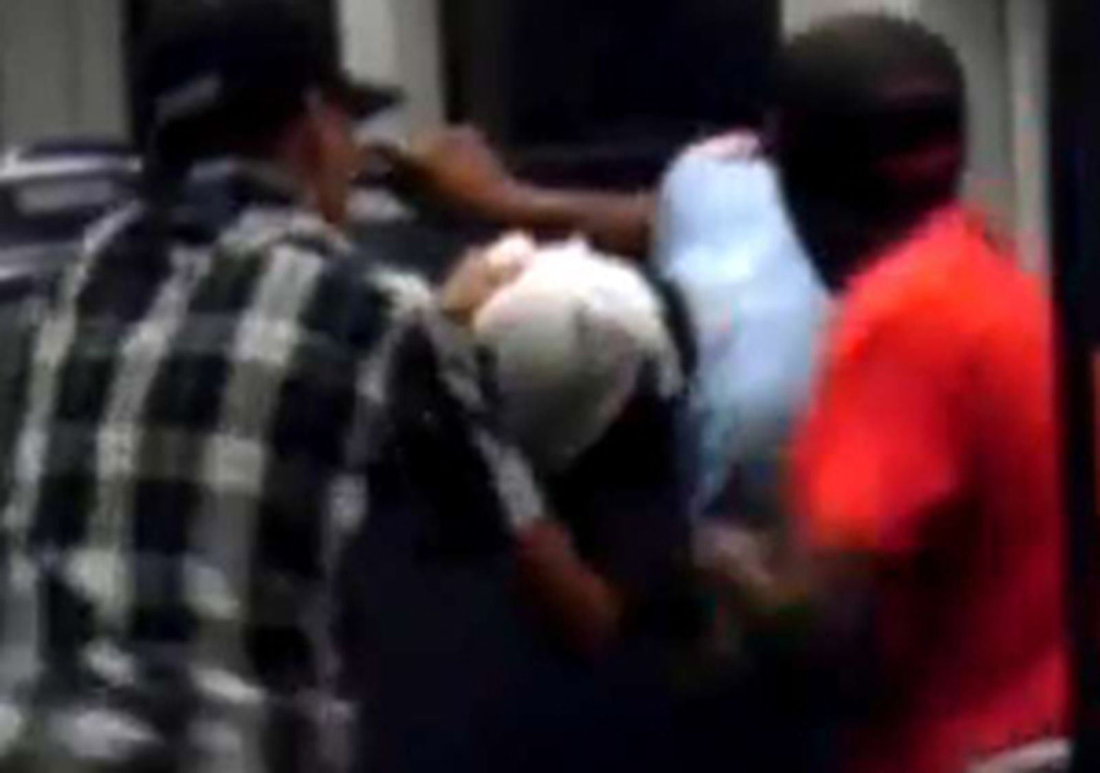 pelea_catana