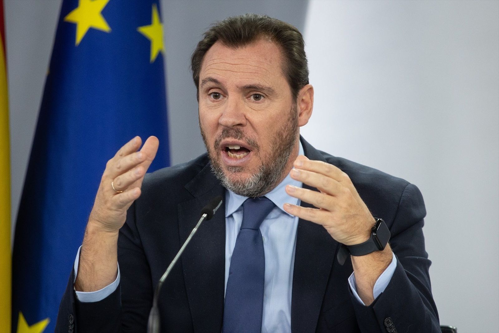 Puente critica la "toxicidad" de Ayuso y le replican que es él quien la usa contra sus adversarios